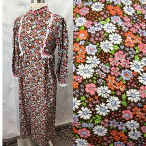 Vintage 1960s 70s Dress Floral Maxi Prairie CottageCore Flower Power Nightgown M
